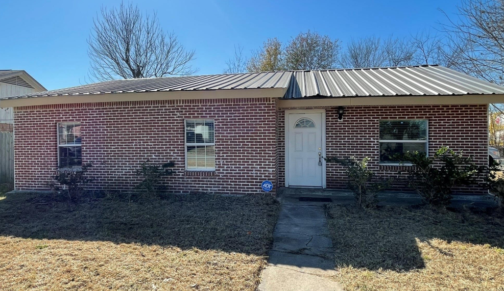 Property in 77049, $105,000, Houston